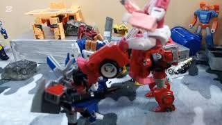 TRANSFORMERS ONE AUTOBOTS VS DECEPTICONS FIRST BATTLE