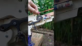 powerfull slingshot with unique design mechanism #woodworking #woodscraft #slingshot #wooddesigner