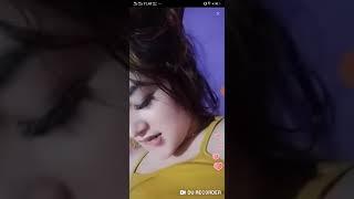 Tante Cantik Live Bigo!!! Sambil Colmek Basah  Pascoll Merapat