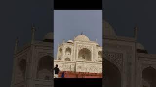 Ronaldo vs Taj Mahal 