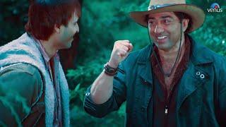 सनी देओल ने धरमजी के स्टाइल में मुक्का मारा | Sunny Deol | Vivek Oberoi | Sameera Reddy | Naksha