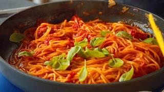 One-Pan Spaghetti In Tomato Sauce With Fresh Mozzarella – It's The Simple Things In Life!