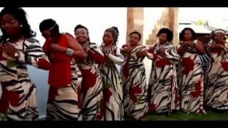Mashauzi Classic Modern Taarab - Siwasujudii Viwavi Jeshi (Official Video)