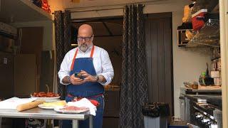 Andrew Zimmern Cooks Live: Burgers and Hot Dogs