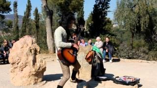 Crazy Guitar Guy: ROCK & ROLL in Park Guell!!! (Barcelona, Spain)