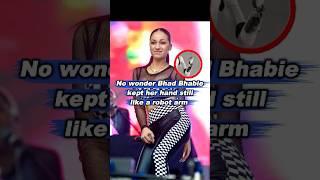 No wonder Bhad Bhabie kept her hand still like a robot arm while shooting the video
