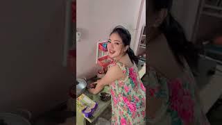 Sigemoy bikin sambel goyang  #vlog #prank #storywa #comedy