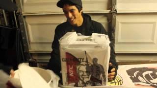 KFC 10 peice MW3 Xbox Combo deal: A MW3 xbox unboxing video