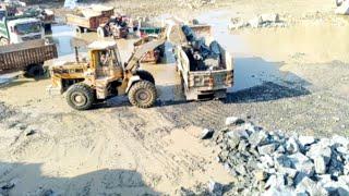 Have machine caterpillar well lodar big rocks lodad trolleys and damper#video#viral video #for you#