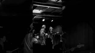 @TheWallflowersVEVO w/ @lesliemendelson6506 “Stop Draggin’ My Heart Around” @lincolnhillfarms9248