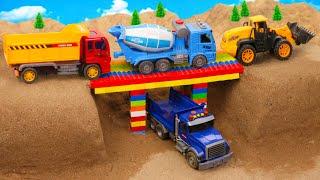 Rescue Construction Vehicles with Crane Truck and Excavator  | Car Toy Stories | ENJO Car Toys