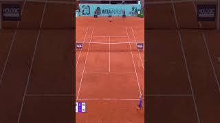 Epic Point: Emma Raducanu vs Marta Kostyuk | Madrid Open 2nd Round 2022