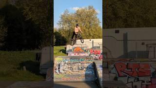 sun's out #bmx #nacnac #skatepark #jumpbox #tricks