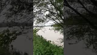 overload of river Nadi Puri ful ho gai 