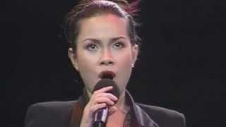 Lea Salonga - Don't Cry for Me Argentina | 2002