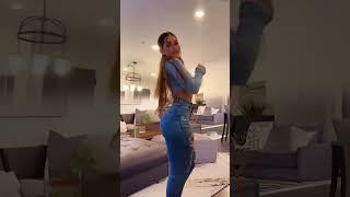 beautiful woman This is a work of art #shorts #asmr #tiktok #sexy #hot #art #wow #girl #viral #simp