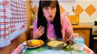 МУКБАНГ КОЛБАСКИ С ЧЕСНОКОМ/РЫБНЫЙ СУП/ ПЮРЕ #asmr #breakfast #mukbang #обзор #food #обзор