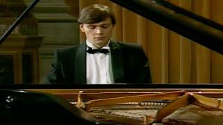 Andrei Pisarev plays Mozart Piano Sonata no. 11, K.331 - video 1991