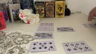 ЧТО ПРОИСХОДИТ В ЕГО ЖИЗНИ #tarot #гадание #любовь