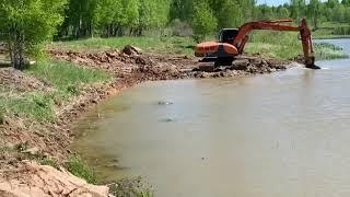 Техника для очистки и углубления Прудов, рек, водоемов! Углубление озера болотным экскаватором!