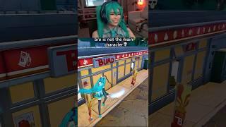 HATSUNE MIKU PLAYS FORTNITE