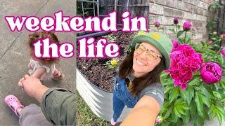 WEEKEND VLOG | gardening, gifts for teachers, and closet organization!