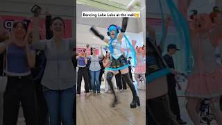 Luka Luka in Public  #hatsunemiku #mikucosplay #vocaloid #lukaluka #lukalukanightfever #cosplay