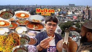 Street Food of Multan Rewari Mohalla |Missi Roti | Shakar Makhan | Chanay | Nihari | Nashta Part-1