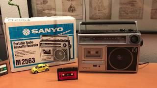 Sanyo M 2563 Portable Radio Cassette Recorder Mono