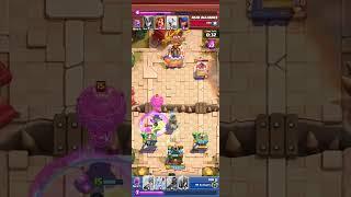 #lokjj Lumberjack & Balloon vs Elixir Golem & Electro Dragon in League 9 - Clash Royale