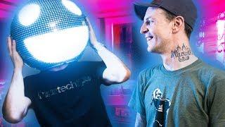 EXPOSING DEADMAU5's STUDIO - *SPOILER* He's a huge Geek!