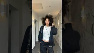 Part 2 of my curly haircut in London and the results! What do you think? #curlyhaircut #curlyafro