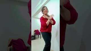 Tauba tumhare ye ishaare #hindisong#90s#song #dan#dancevideo #trendingshorts #ankiksha #viralshorts