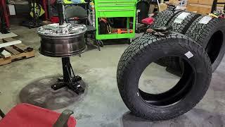 Harbor Freight Pittsburgh Black Manual Tire Changer with Duck Head Mod vs 33 inch truck tire!