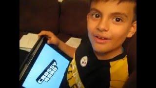 Isaac Torresblanco plays Crossy Road, Episode 1