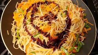 Delicious Chinese chicken chow mein Recipe 