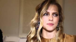 Teresa Palmer shares her hair styling secrets with Redken at Rosemount Australian Fashion Week 2011