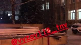 В Казани мужчину насмерть придавило стеклопакетами | ТНВ