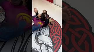 Бразильское джиу-джитсу / рычаг локтя / треугольник / удушающий #bjj #бжж #городвладимир #грэпплинг