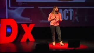 Don't close your eyes in front of the evidence | Ashley Rillo | TEDxAmposta