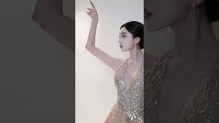 【娜扎】近距离怼脸盯，这身材谁不着迷？！！【古力娜扎】#古力娜扎