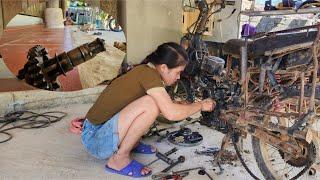 Genius girl repairs and replaces motorcycle sprocket shafts