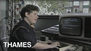 How to send an 'E mail'  | Database | Retro Computers | Early E mail | 1980s Technology | 1984