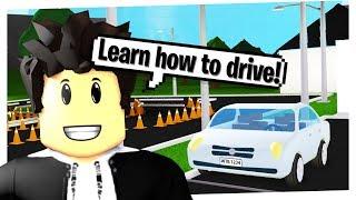 I BUILT A DRIVING SCHOOL IN BLOXBURG! ️ - Teaching Amberry to Drive on Bloxburg!