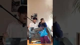 TXT Yeonjun and Taehyun Singing Stay on omegle