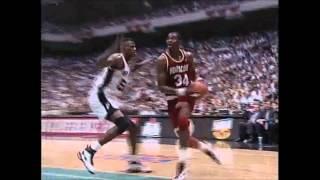 HD Hakeem Olajuwon Dream Shake on David Robinson