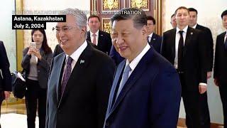 China's Xi Arrives in Kazakhstan, Meets Tokayev