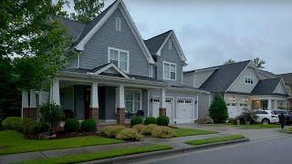 Relaxing Walk Through American Neighborhood in Light Rain | Nature Sounds for Sleep and Study