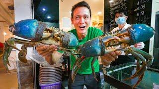 Monster-Sized SINGAPORE CHILLI CRAB!!  Original + Best Chilli Crabs in Singapore!!