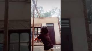 Ketawa santuy